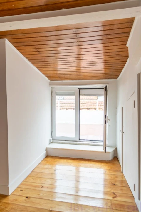 Apartamento T2 para Venda em Misericórdia