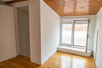 Apartamento T2 para Venda em Misericórdia