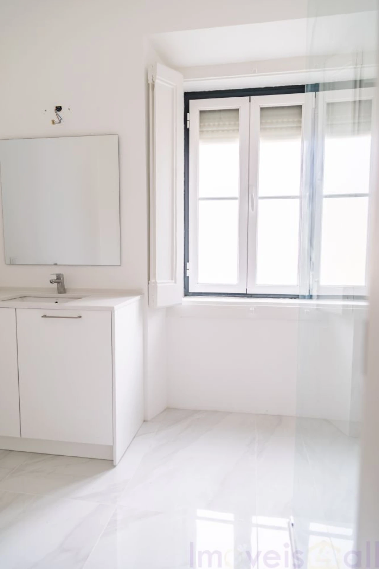 Apartamento T2 para Venda em Misericórdia Foto 24