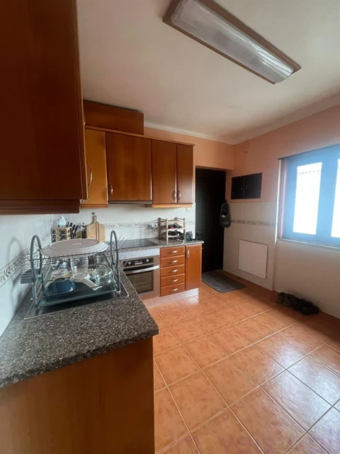 Moradia T3 para Venda em Nossa Senhora do Pópulo, Coto e São Gregório