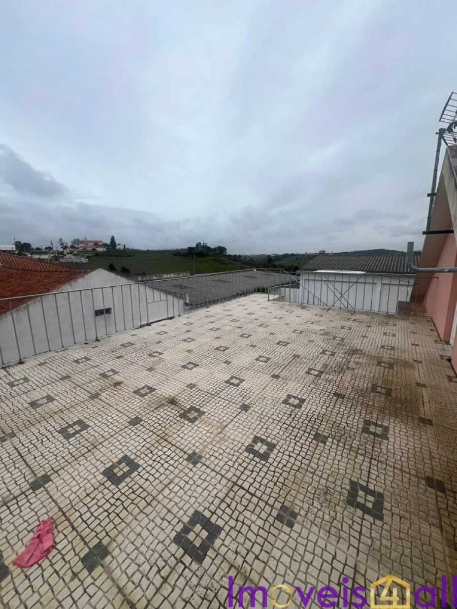 Moradia T3 para Venda em Nossa Senhora do Pópulo, Coto e São Gregório Foto 6
