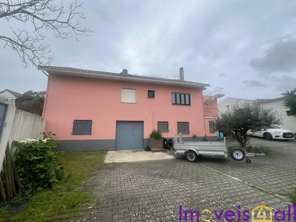 Moradia T3 para Venda em Nossa Senhora do Pópulo, Coto e São Gregório Foto 1