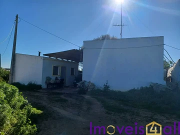 Quinta T2 para Venda em Faro (Sé e São Pedro)