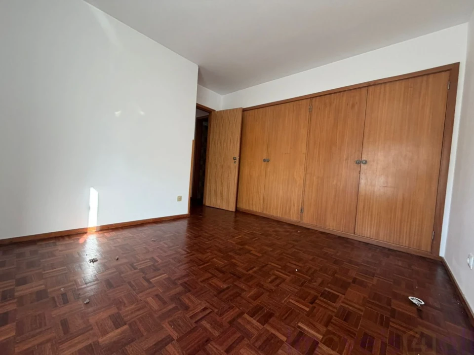 Apartamento T4 para Venda em Sé Nova, Santa Cruz, Almedina e São Bartolomeu Foto 6