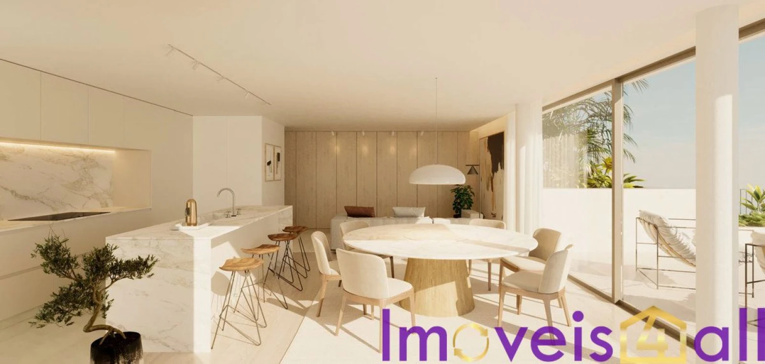 Apartamento T4 para Venda em Santa Marinha e São Pedro da Afurada Foto 2