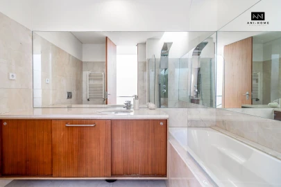 Moradia T4 para Venda em Perafita, Lavra e Santa Cruz do Bispo