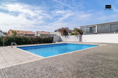 Moradia T4 para Venda em Perafita, Lavra e Santa Cruz do Bispo