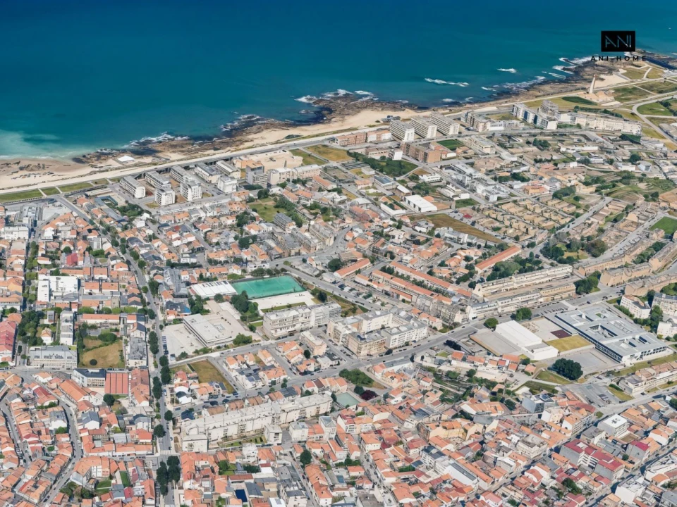 Loja para Trespasse em Matosinhos e Leça da Palmeira Foto 8