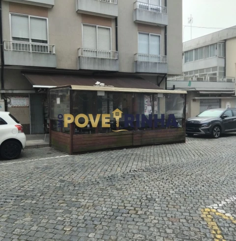 Loja para Trespasse em Póvoa de Varzim, Beiriz e Argivai