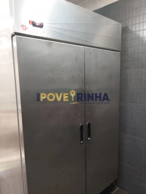 Loja para Trespasse em Póvoa de Varzim, Beiriz e Argivai