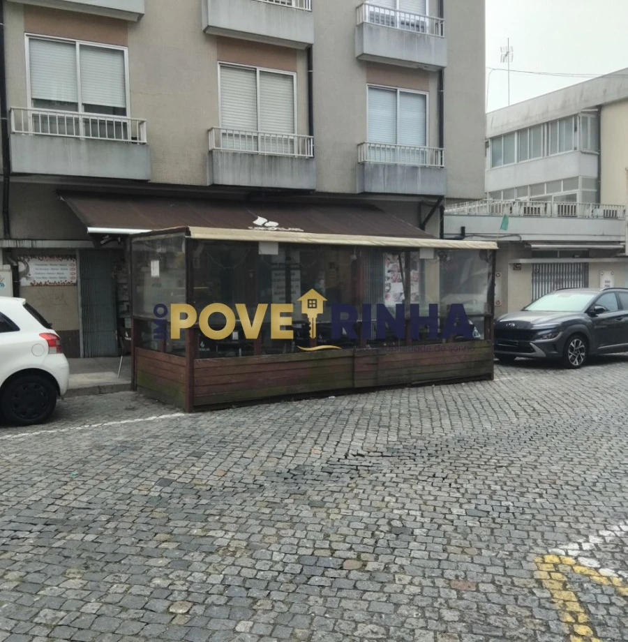 Loja para Trespasse em Póvoa de Varzim, Beiriz e Argivai Foto 42