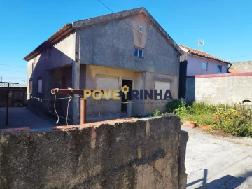 Moradia T3 para Venda em Aver-O-Mar, Amorim e Terroso