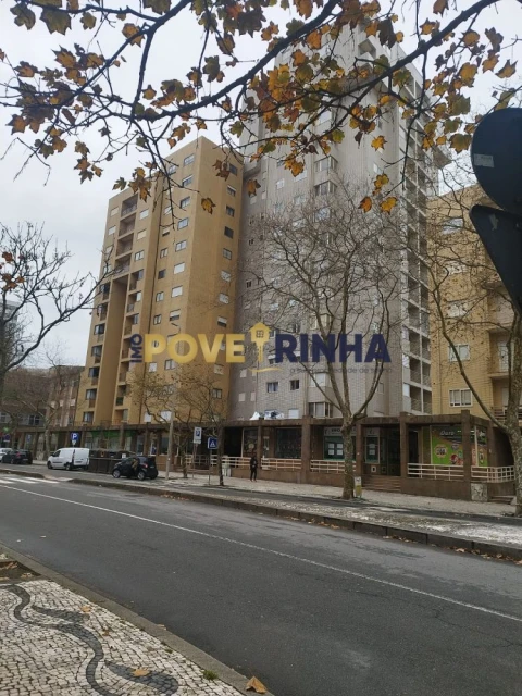 Apartamento T3 para Venda em Póvoa de Varzim, Beiriz e Argivai