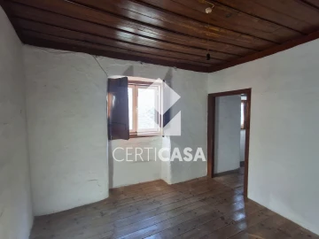 Loja para Venda em Pernes