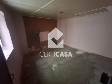 Loja para Venda em Pernes