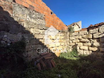Loja para Venda em Pernes