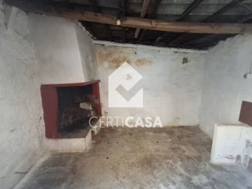 Loja para Venda em Pernes