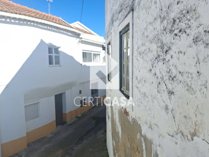 Loja para Venda em Pernes Foto 16