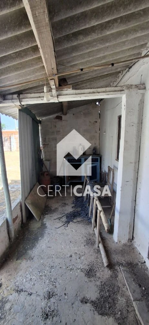 Moradia T1 para Venda em Almoster