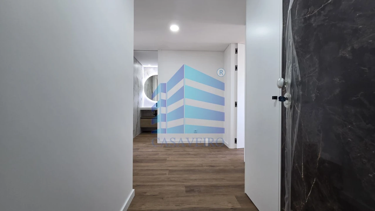Apartamento T2 para Venda em São Bernardo Foto 10