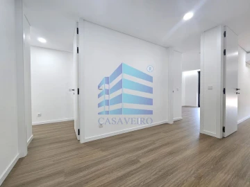 Apartamento T3 para Venda em São Bernardo