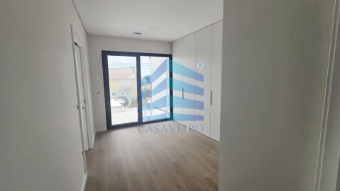 Moradia T4 para Venda em Gafanha da Encarnação