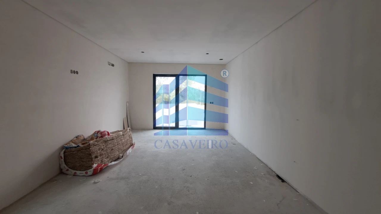 Moradia T4 para Venda em Gafanha da Encarnação Foto 12