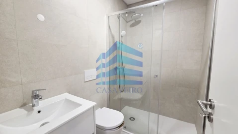 Apartamento T1 para Venda em Esgueira