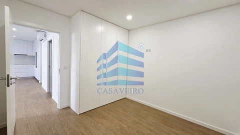 Apartamento T1 para Venda em Esgueira
