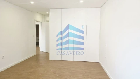 Apartamento T1 para Venda em Esgueira