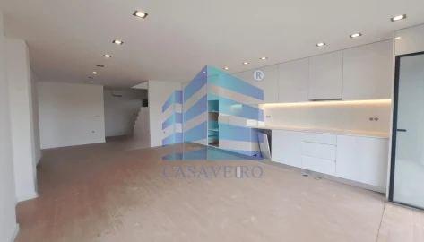 Apartamento T2 para Venda em Esgueira