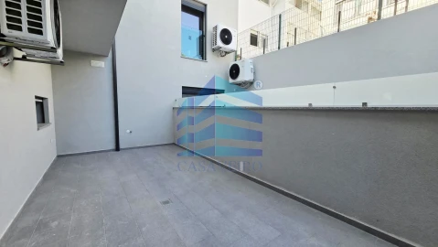 Apartamento T2 para Venda em Esgueira