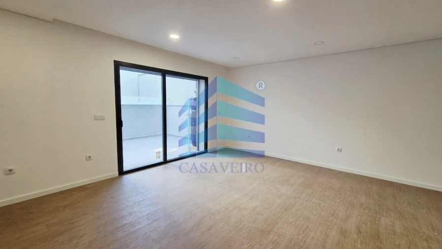 Apartamento T2 para Venda em Esgueira Foto 4