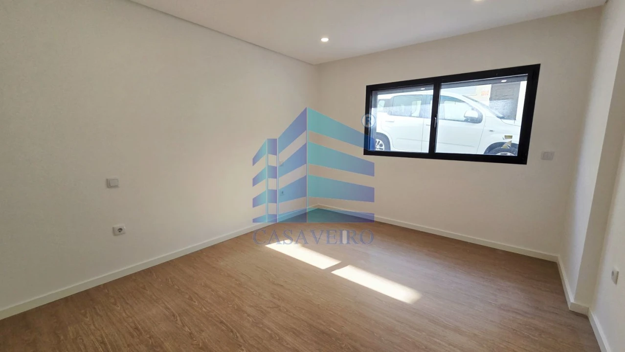 Apartamento T2 para Venda em Esgueira Foto 7