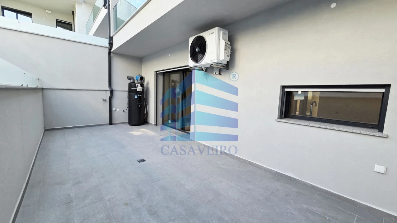 Apartamento T2 para Venda em Esgueira Foto 6