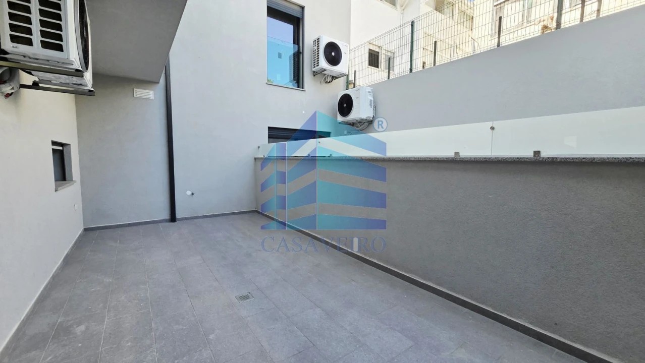 Apartamento T2 para Venda em Esgueira Foto 1