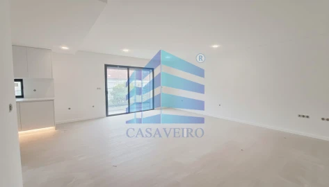 Apartamento T3 para Venda em Esgueira