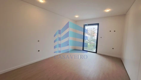 Apartamento T3 para Venda em Esgueira