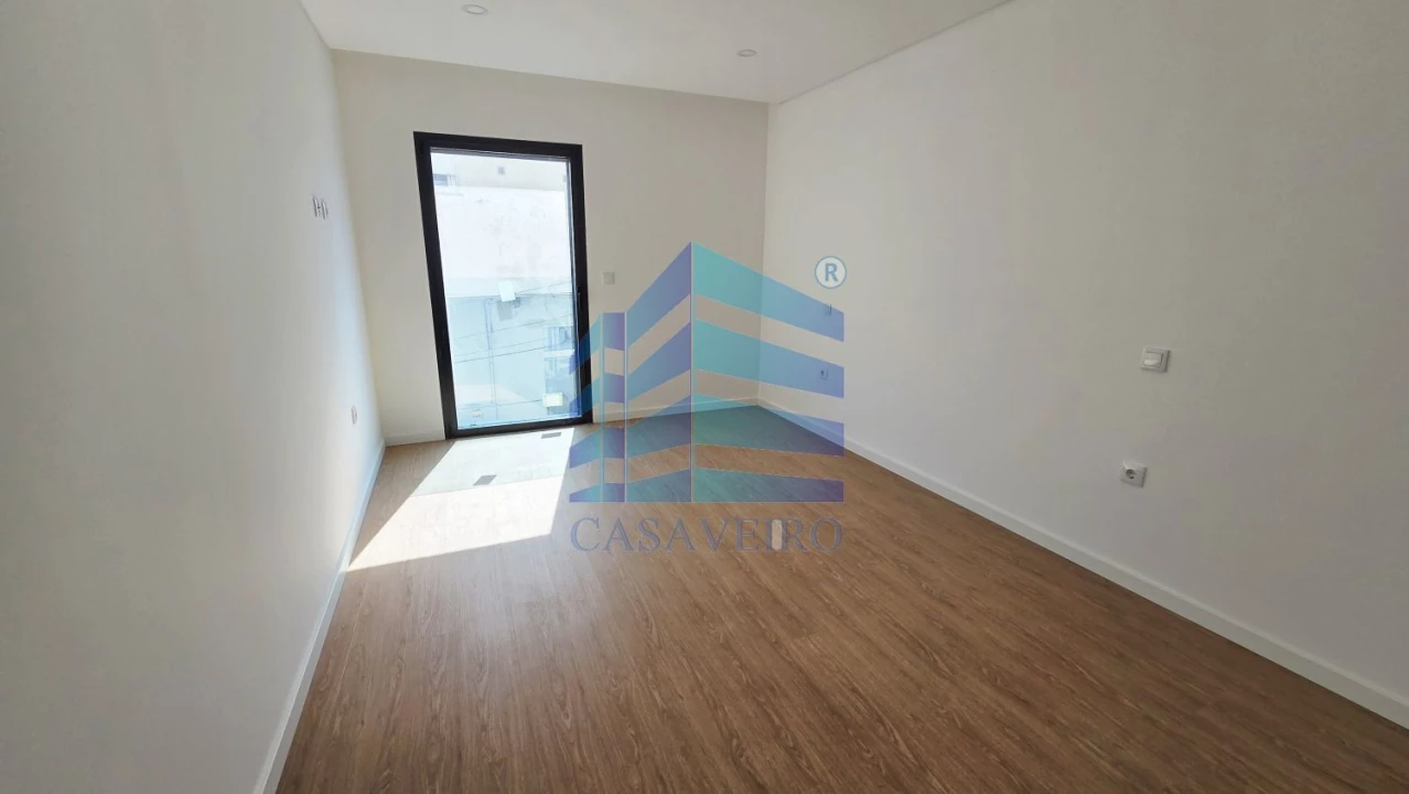 Apartamento T3 para Venda em Esgueira Foto 8
