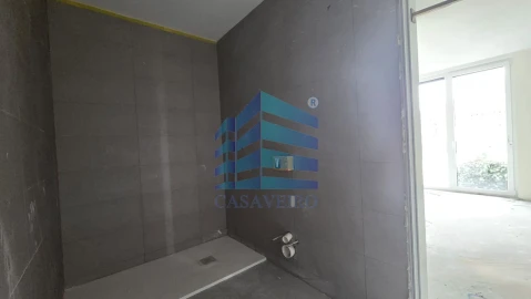 Apartamento T1 para Venda em Glória e Vera Cruz