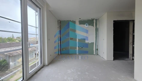 Apartamento T1 para Venda em Glória e Vera Cruz