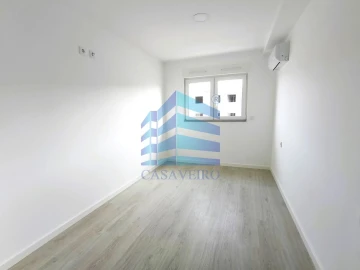 Apartamento T2 para Venda em Aradas