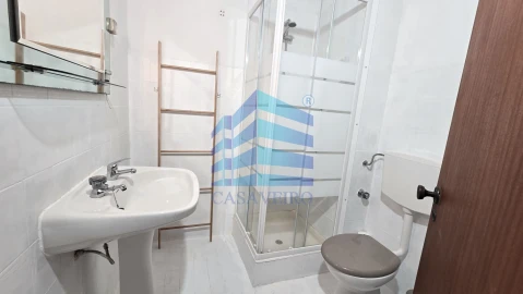 Apartamento T2 para Venda em Aradas