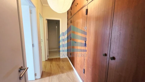 Apartamento T2 para Venda em Aradas