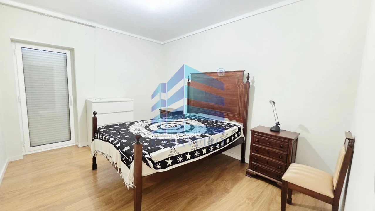 Apartamento T2 para Venda em Aradas Foto 9