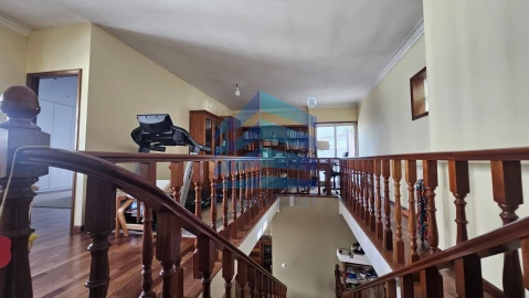 Moradia T4 para Venda em Esgueira