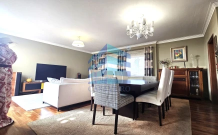 Moradia T4 para Venda em Esgueira