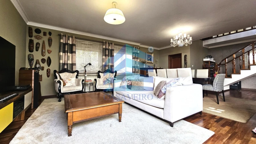 Moradia T4 para Venda em Esgueira Foto 12