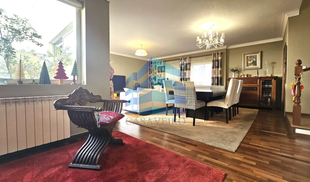 Moradia T4 para Venda em Esgueira Foto 11