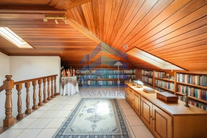 Moradia T4 para Venda em Glória e Vera Cruz